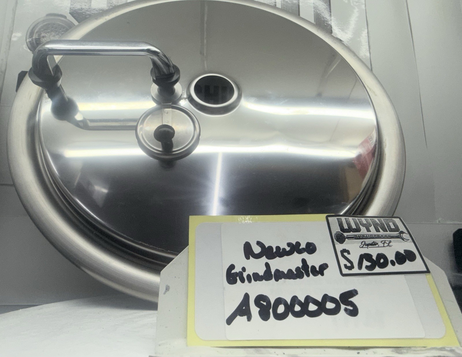 (Scratch+Dent) Newco / Grindmaster 3 Gal Urn Cover Complete