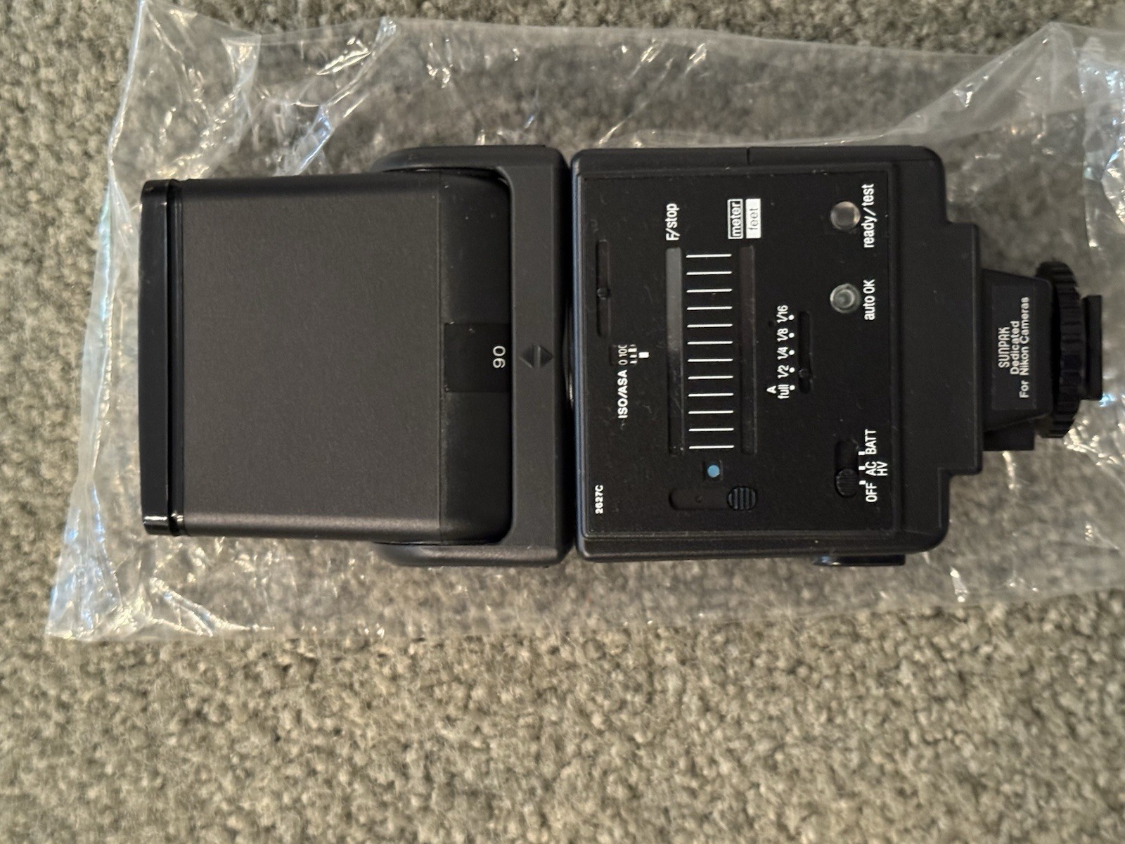 Thyristor ~ SUNPAK auto 433 D ~ Nikon Dedicated Shoe Mount Electronic Flash