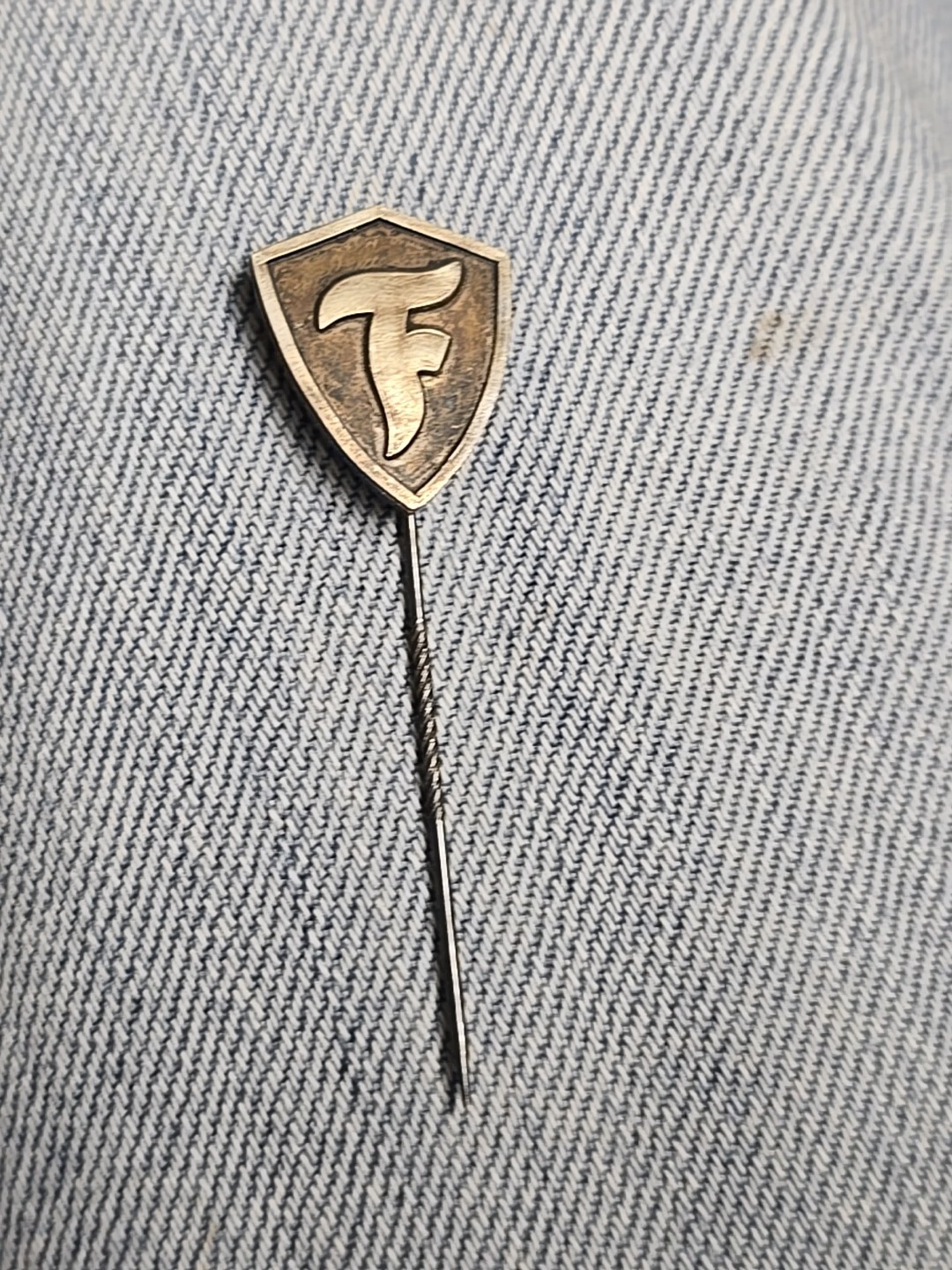Vintage Firestone Pin (99)