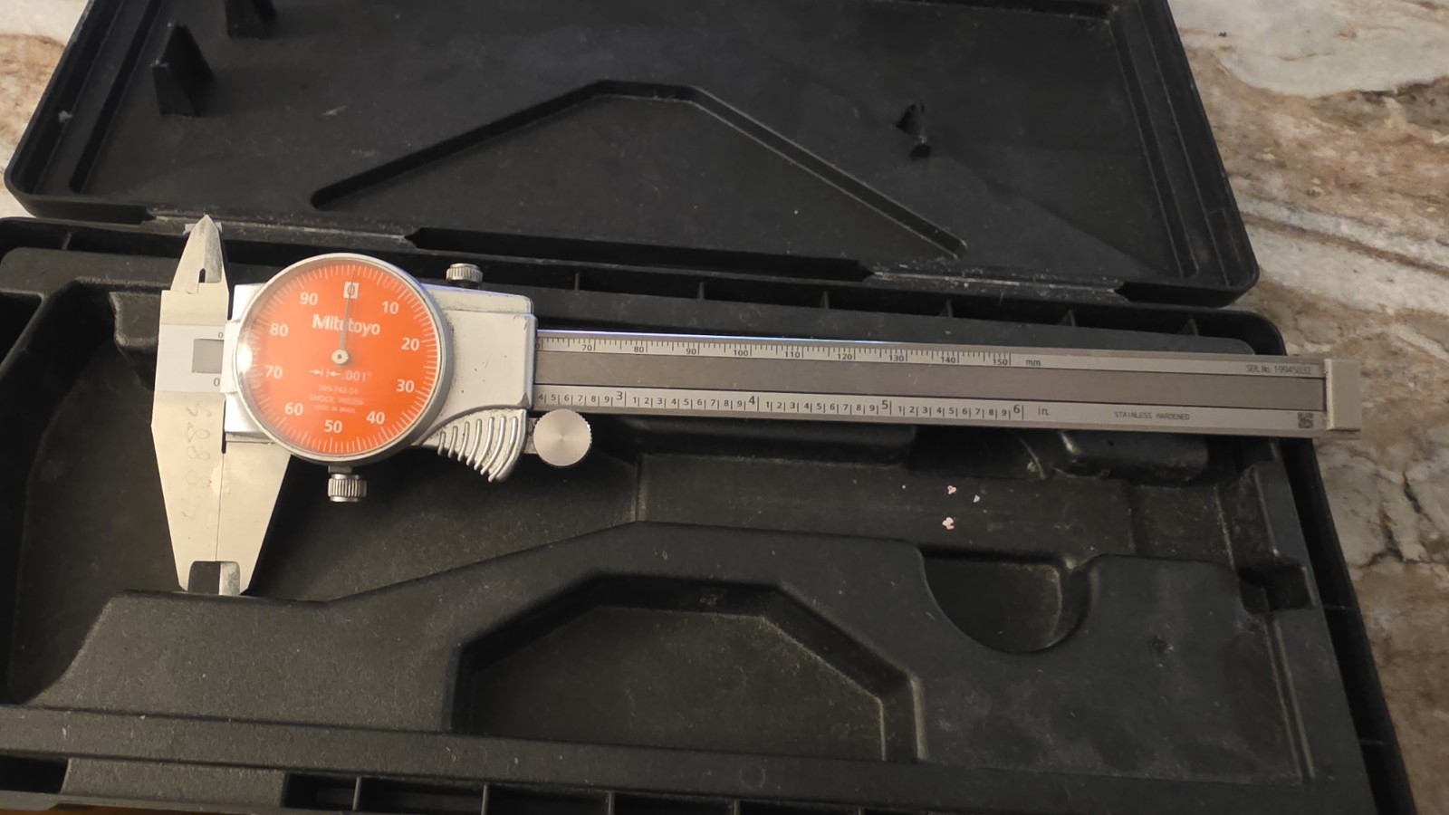 Mitutoyo 505-742-54J Dial Caliper, 6 In, Red, 0.100 In/Rev Calibrated 261053