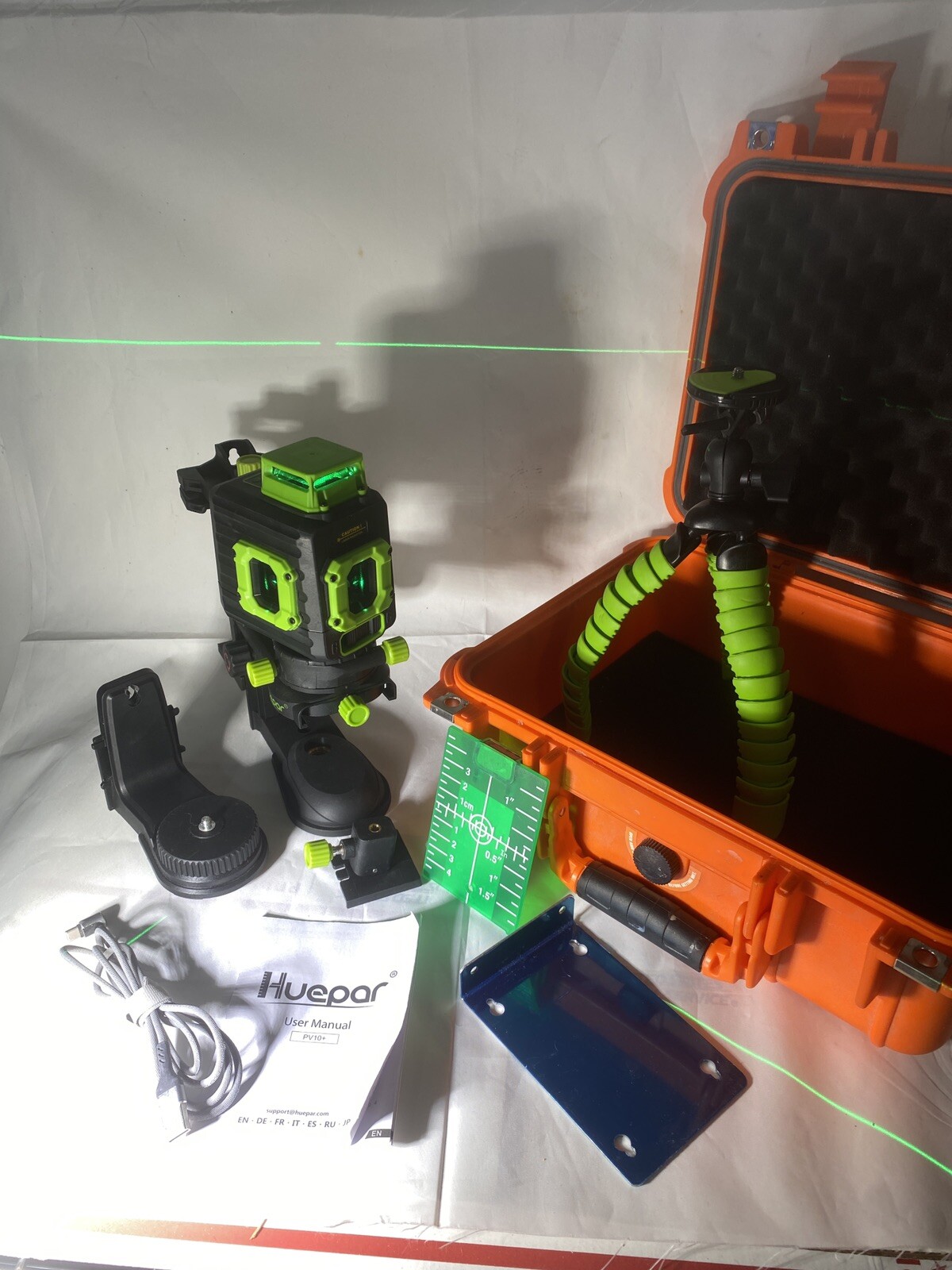 Huepar PV10+ Self-Leveling Green Rotary Laser Level Kit w/Hard Case, Tripod Ect