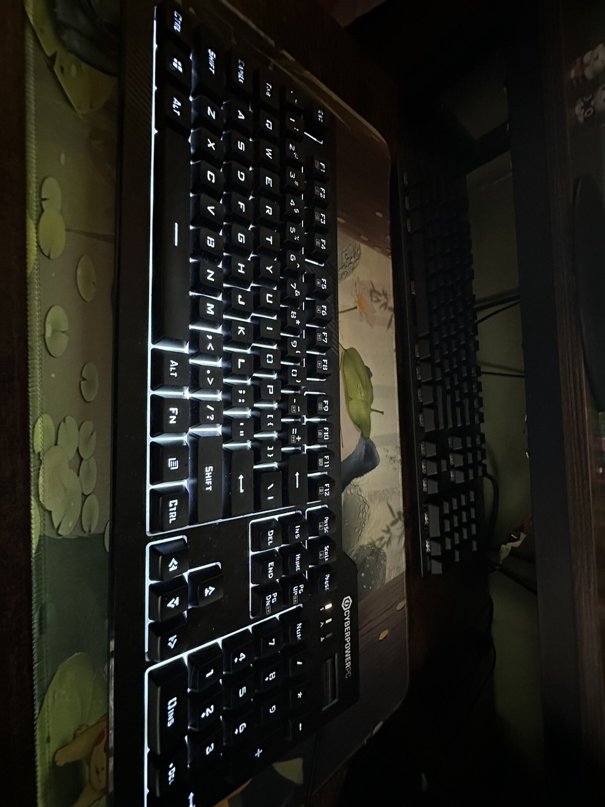 cyberpower gaming pc and mic