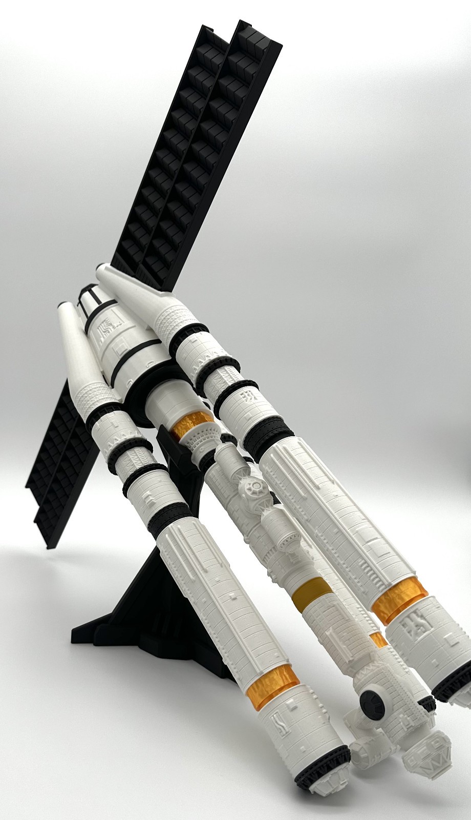 Project Hail Mary Starship Model | 2ft Display Piece | ASSEMBLY REQUIRED