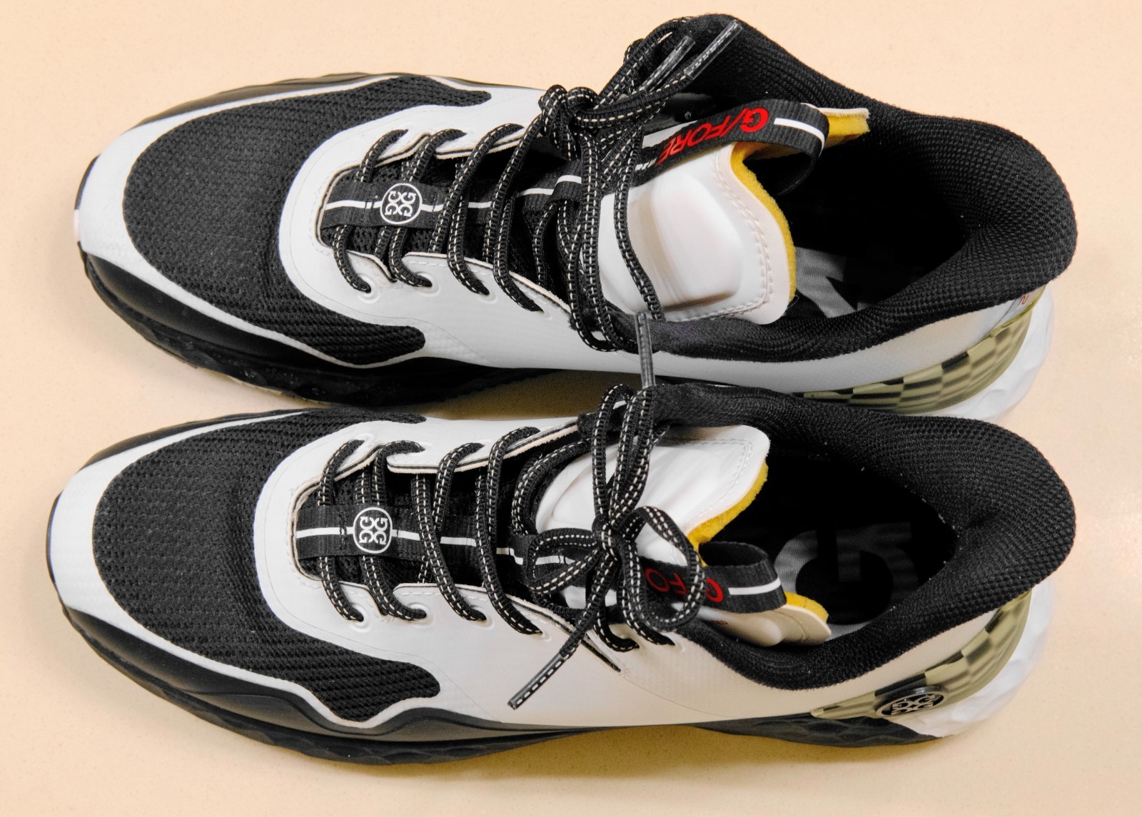 G/Fore GFORE Men's 10 MG4+ Mid Top Golf Shoe Black And White Spikeless