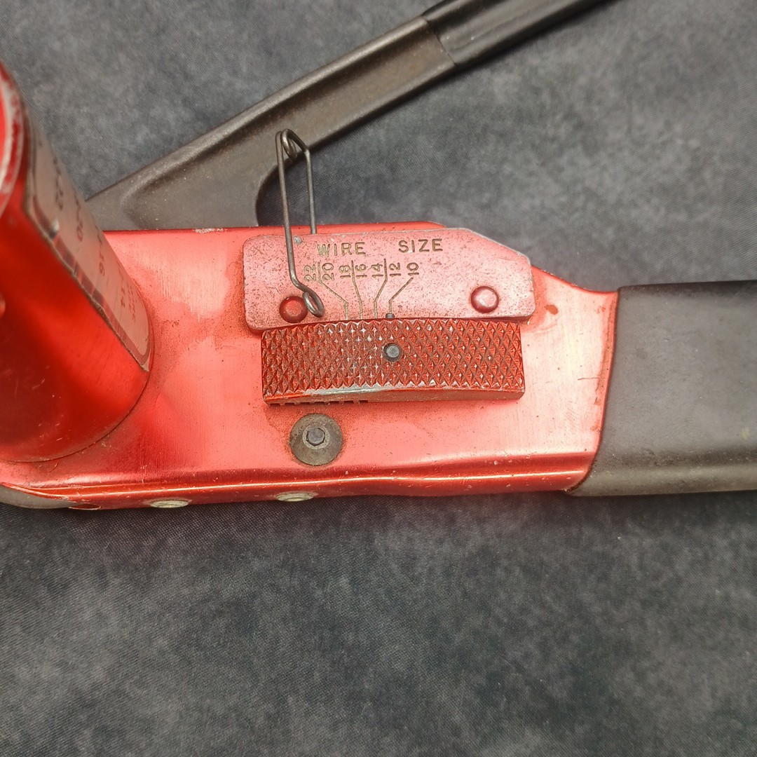 Pyle National Crimp Tool 10-20AWG Wire Size