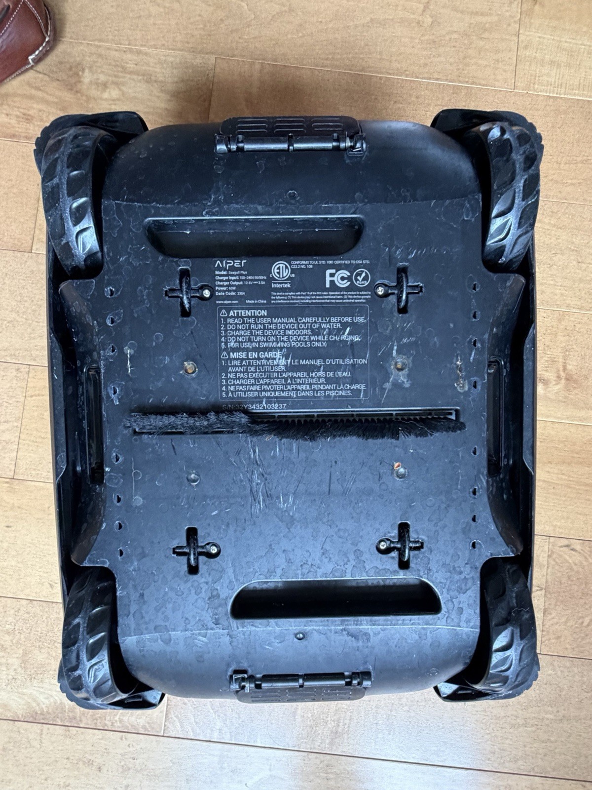 Aiper Seagull Plus Cordless Robotic Pool Cleaner- Needs a New Switch