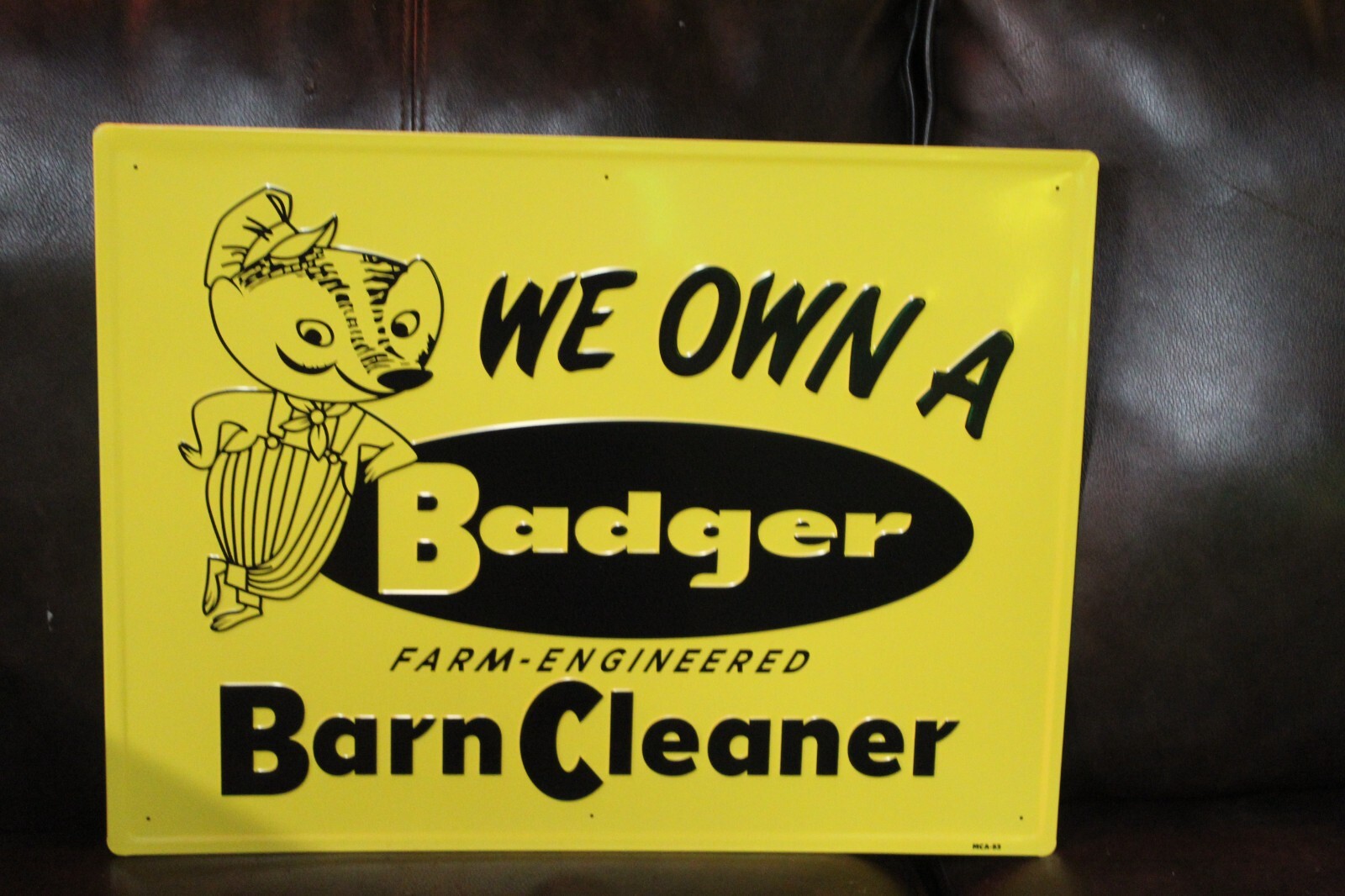 BADGER BARN CLEANER FARM CO-OP DEALER EMBOSSED METAL SIGN GAS OIL FARM BARN