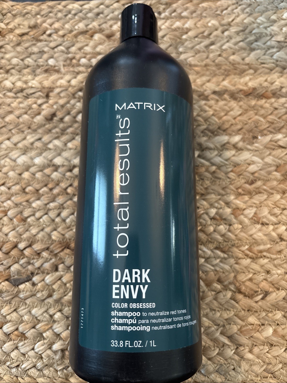 Matrix Dark Envy Shampoo 33.8 fl.oz