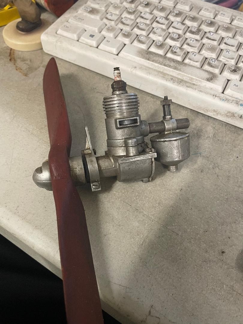 VINTAGE WEN MAC ? AIRPLANE ENGINE Motor Good Compression RARE