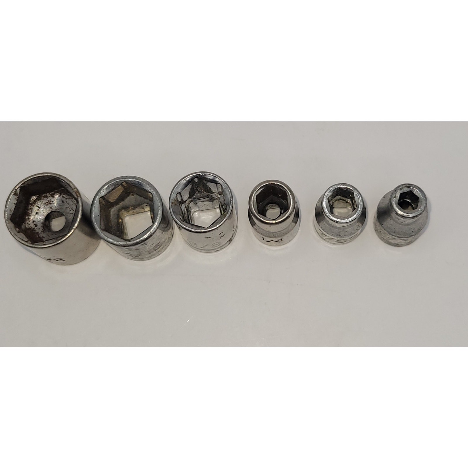 6 SAE 1/4" Drive 6PT Sockets – see description for sizes