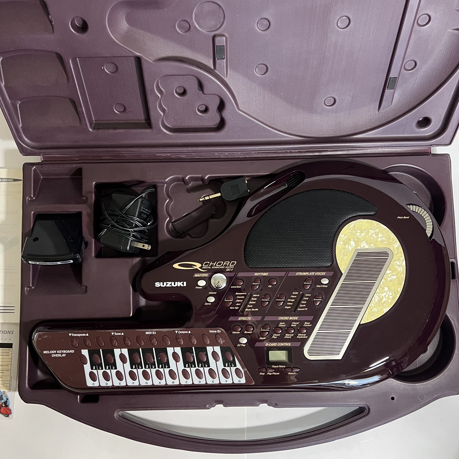 Suzuki QChord Digital Songcard Guitar QC-1 +Case, Cartridge, Power Adapter Synth
