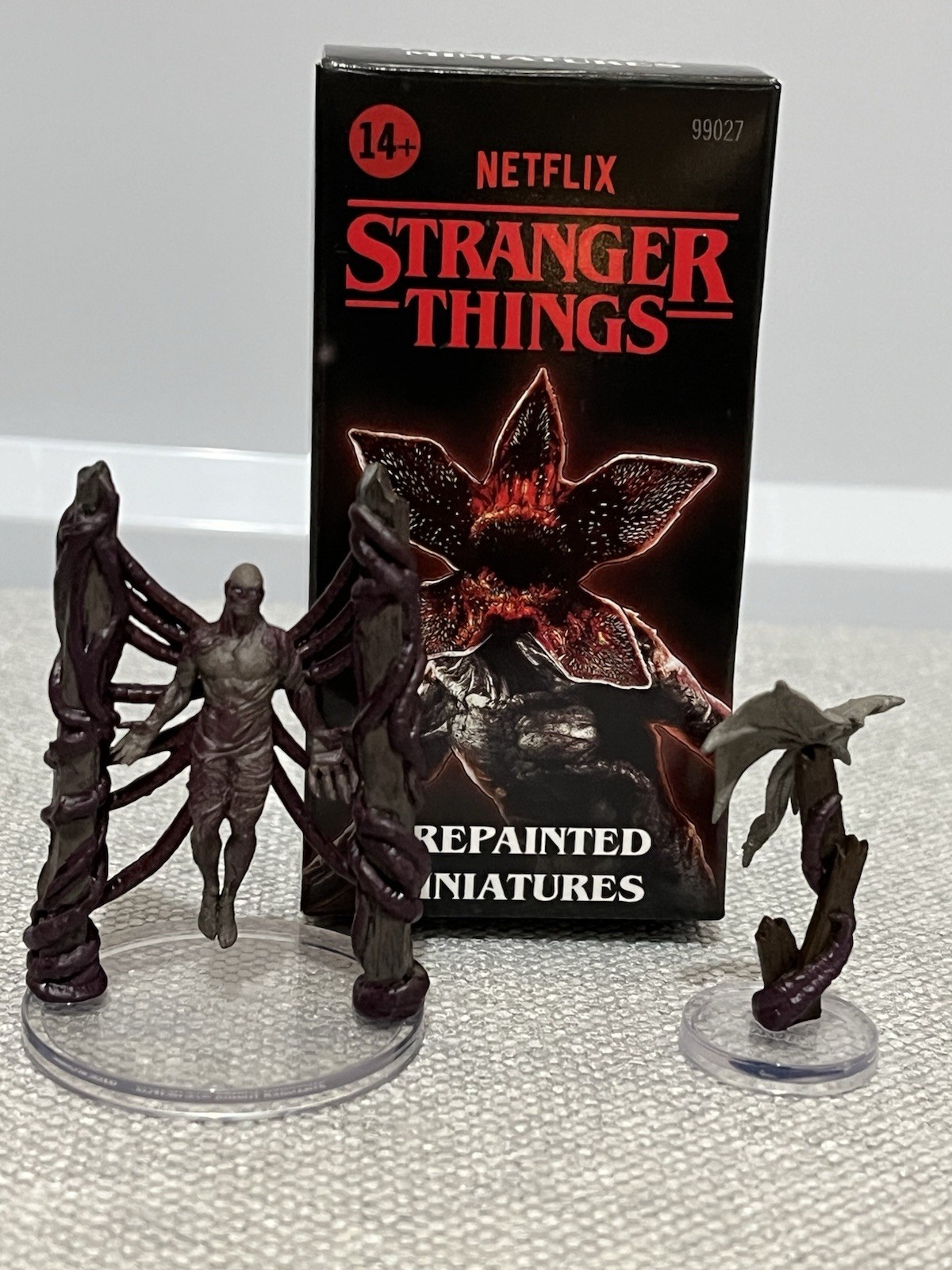 Wizkids, D&D, Stranger Things, VECNA, DEMOBAT  prepainted miniatures.