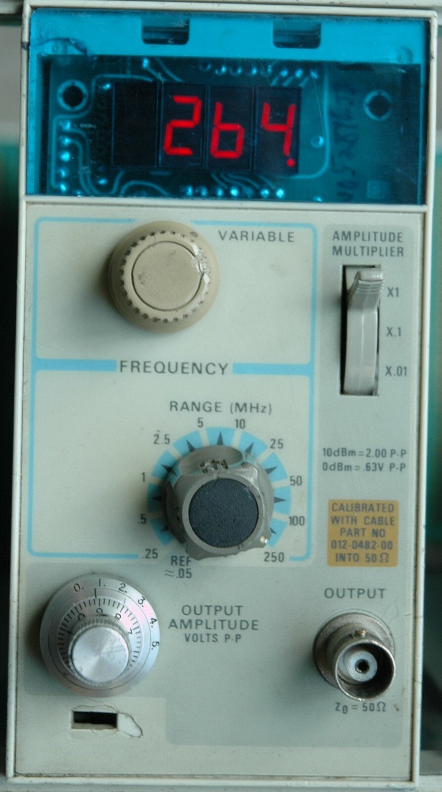 TEKTRONIX SG 503 Leveled Sine Wave Generator Plug-in, Works Great!