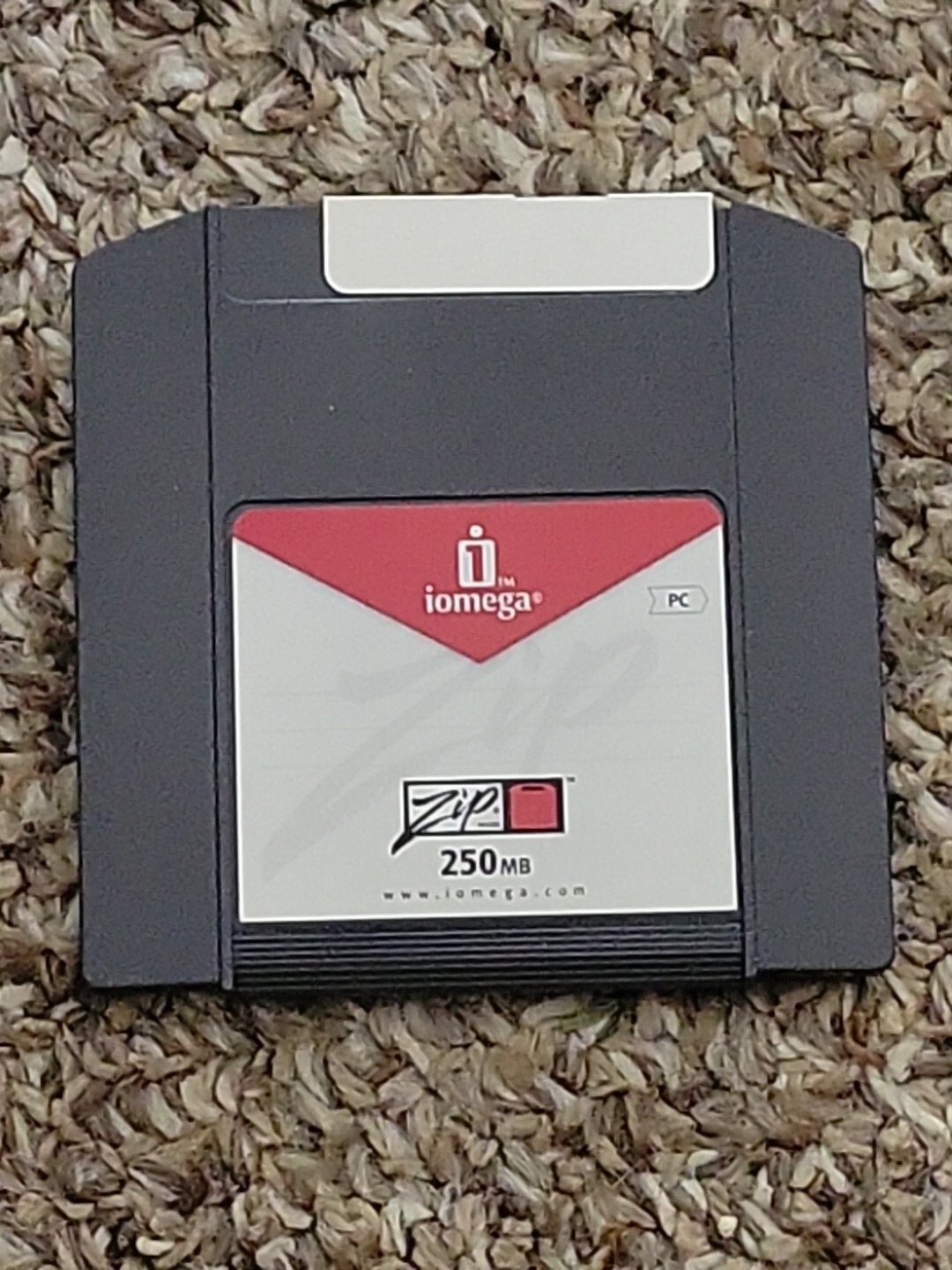 New Iomega Computer Zip Drive Single 250MB Rewritable Media Disc & Jewel Case