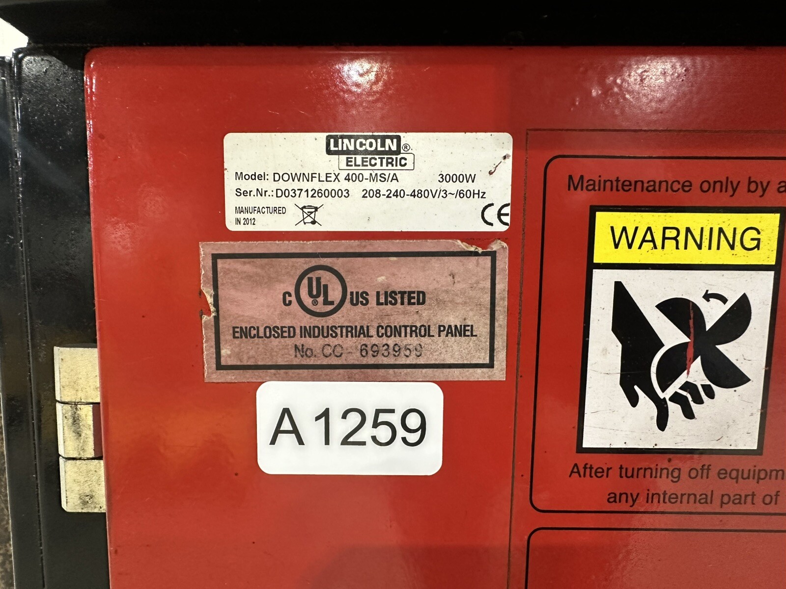 LINCOLN ELECTRIC 400-MS/A DOWNFLEX K2751-11 DOWNDRAFT WELDING TABLE