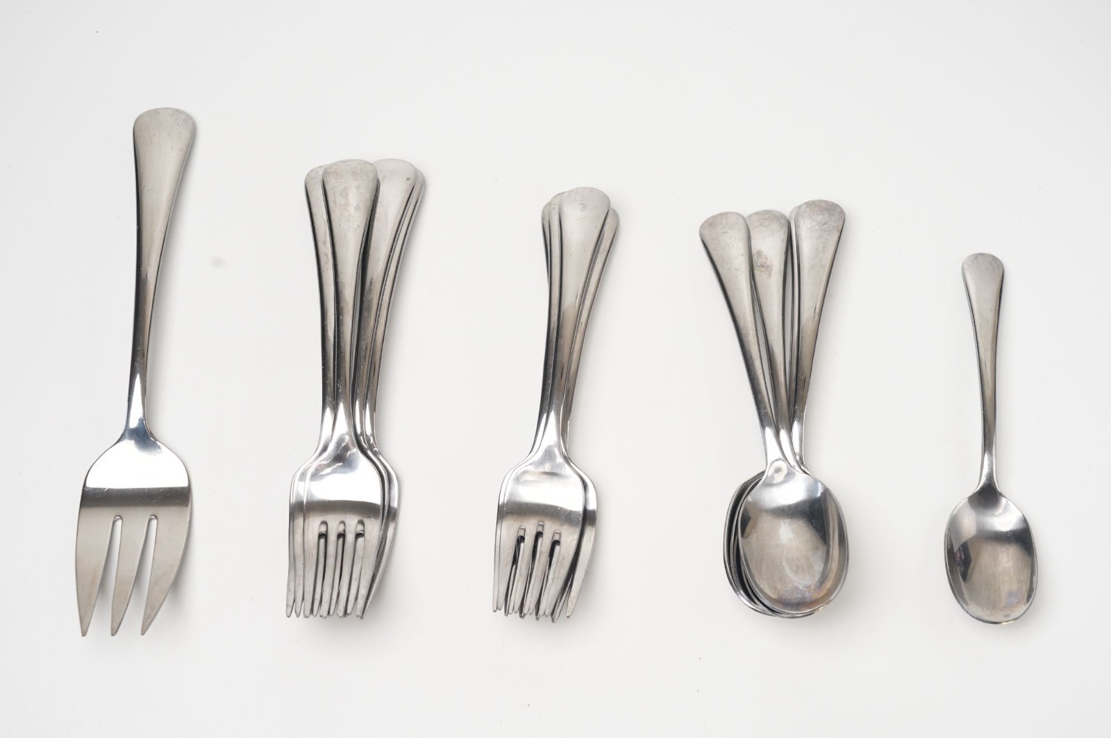 Oneida Chandler Stainless Steel Flatware Spoon, Fork *SELECT*