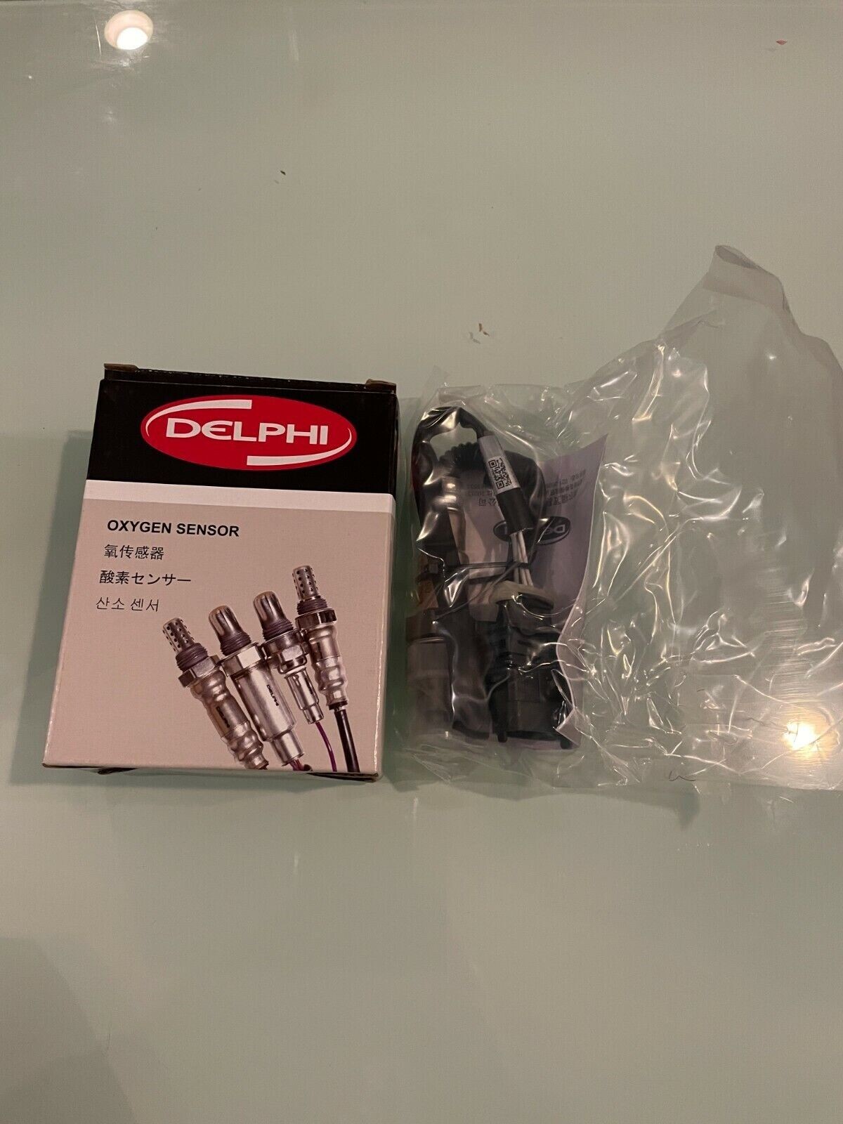 Delphi OEM Oxygen Sensor For Benz ML350 GL450 GL550 GLK350 R350 R550 SL550 E550