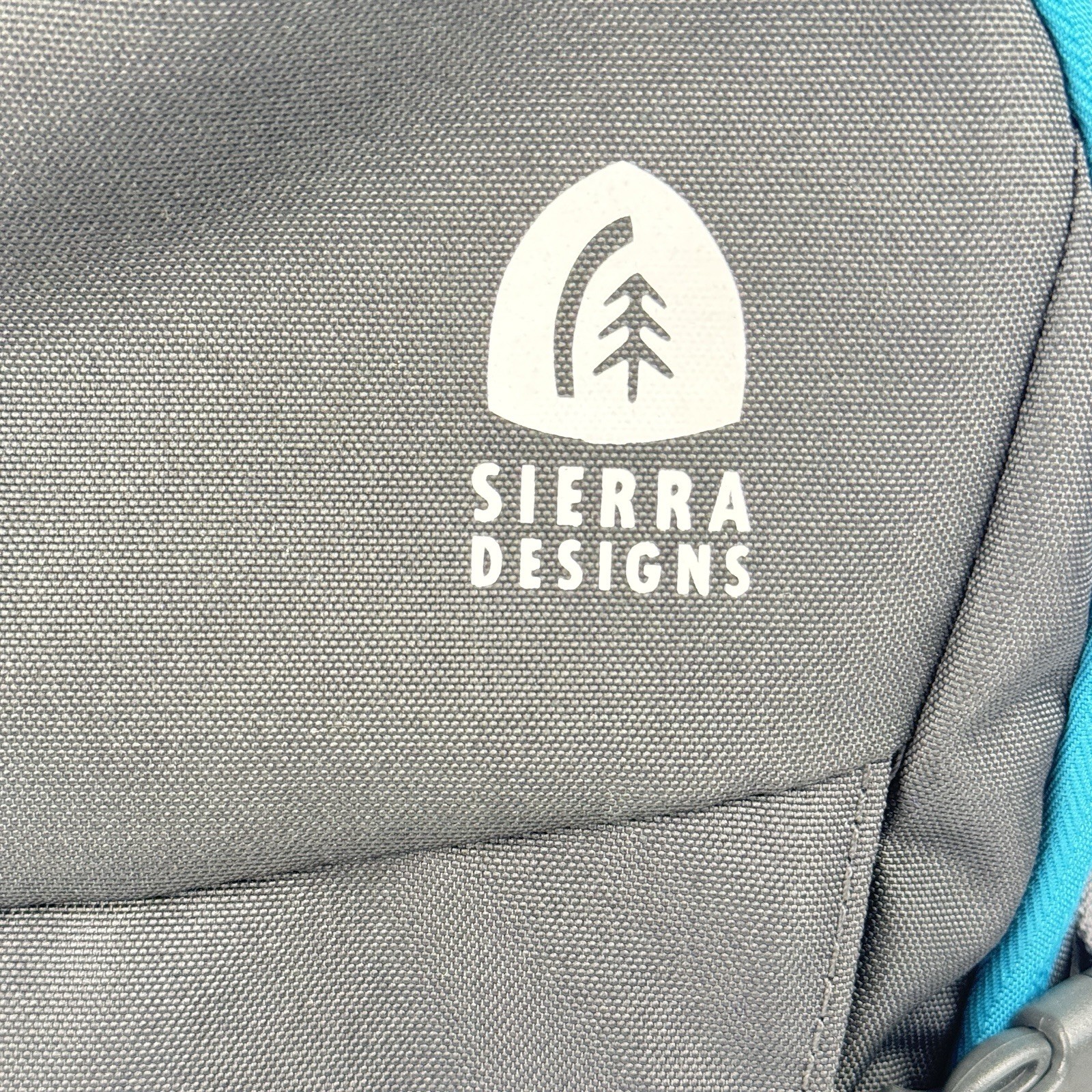 Sierra Designs 25L Hydration Compatible Black Teal Backpack Daypack Reflective