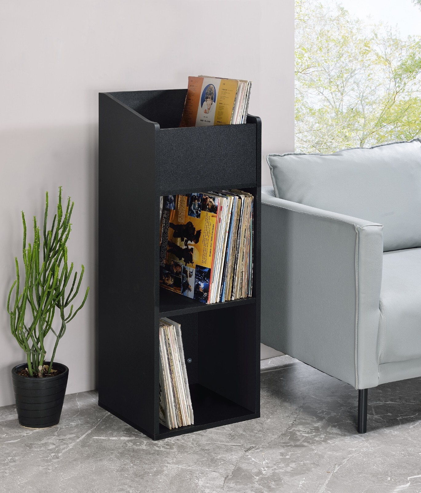 Musiea 240 Vinyl Record Storage Rack for Albums Magazine Display Black