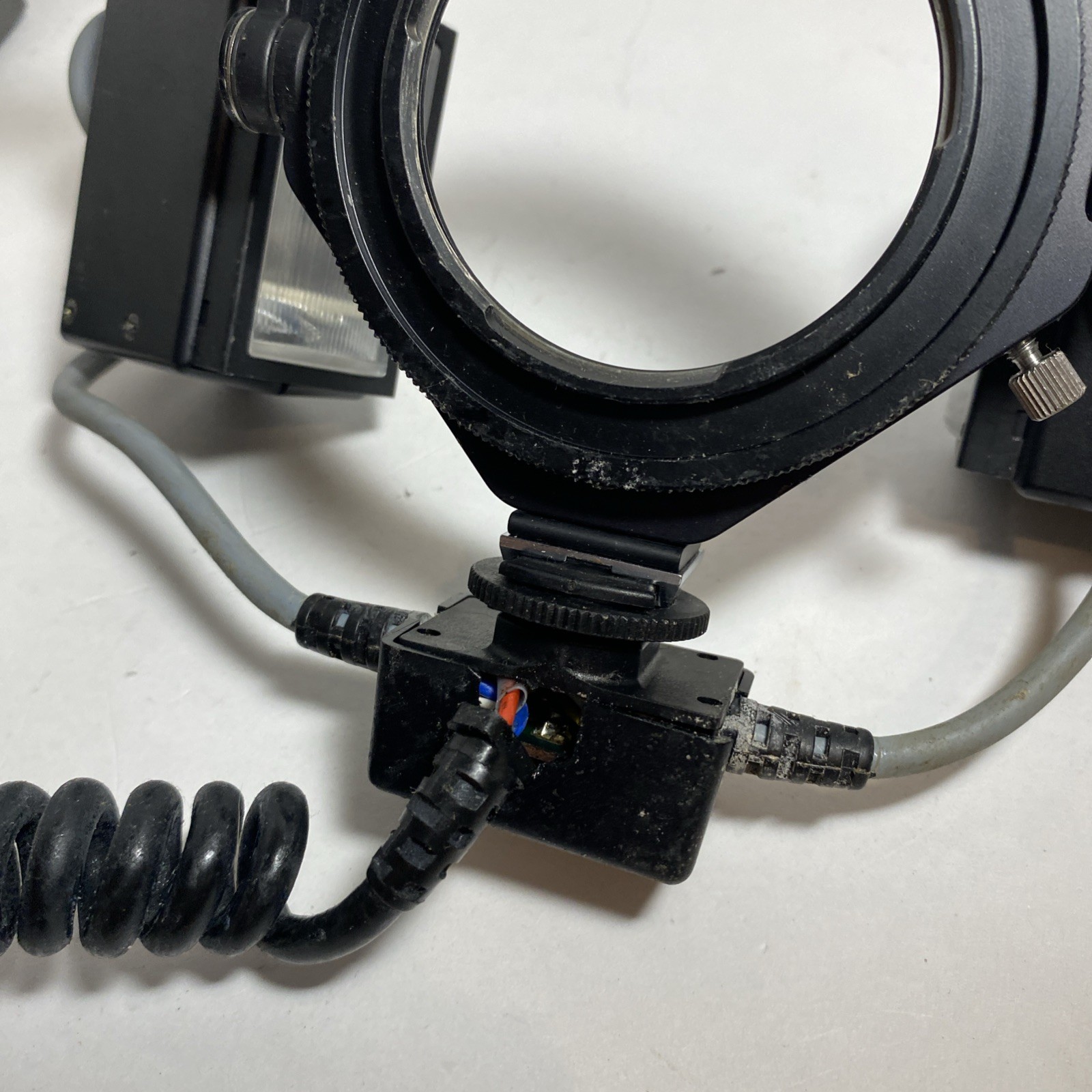 Hasselblad Macro Flash 2802 M/C with Manual - Untested As Is