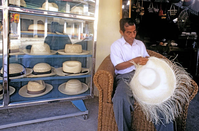 HANDWOVEN CLASSIC FEDORA GENUINE PANAMA HAT ECUADOR 100% TOQUILLA STRAW GIFT BOX