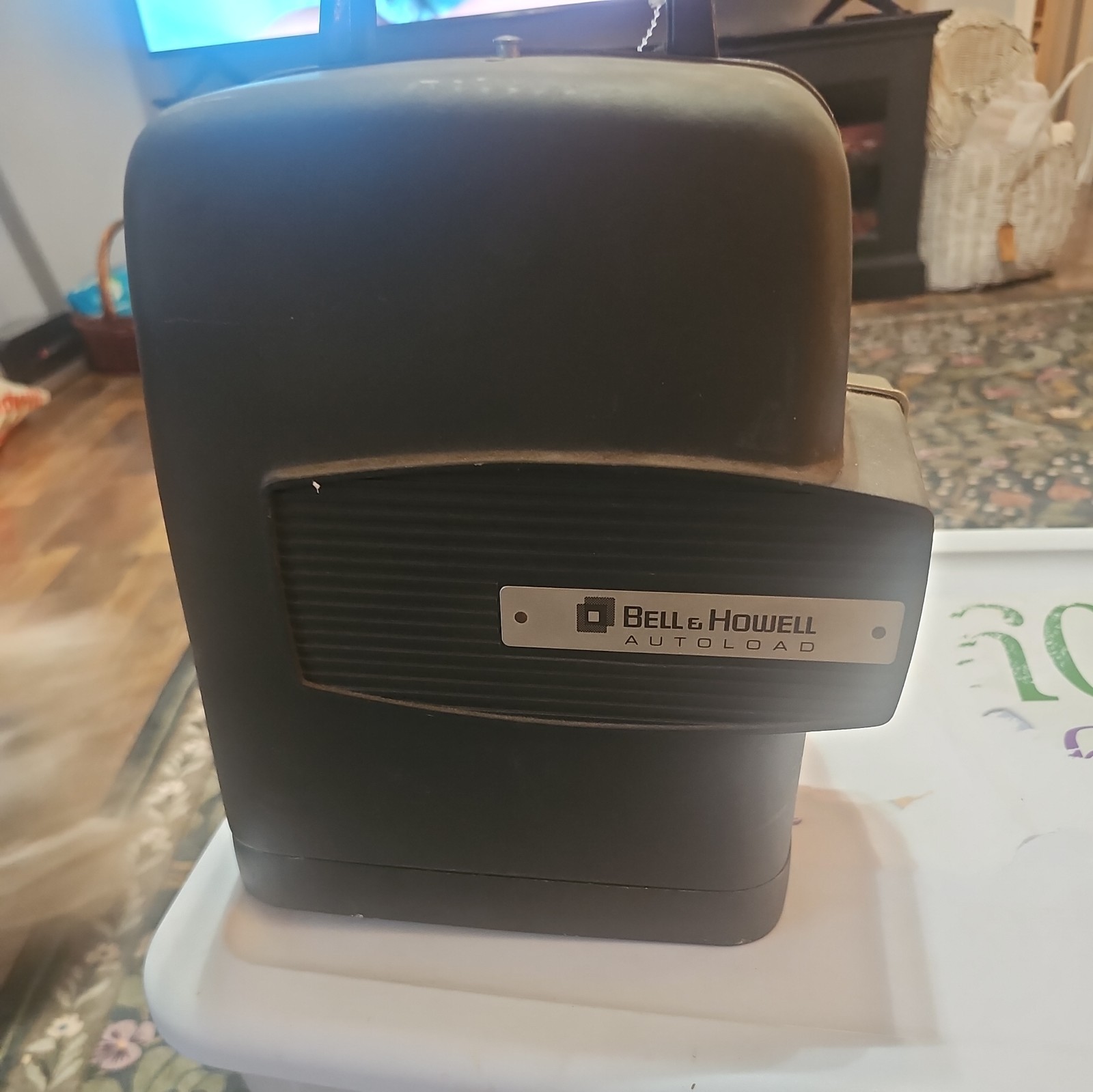 Vintage "Super 8" Bell & Howell Model 346A Autoload Super 8mm Movie Projector