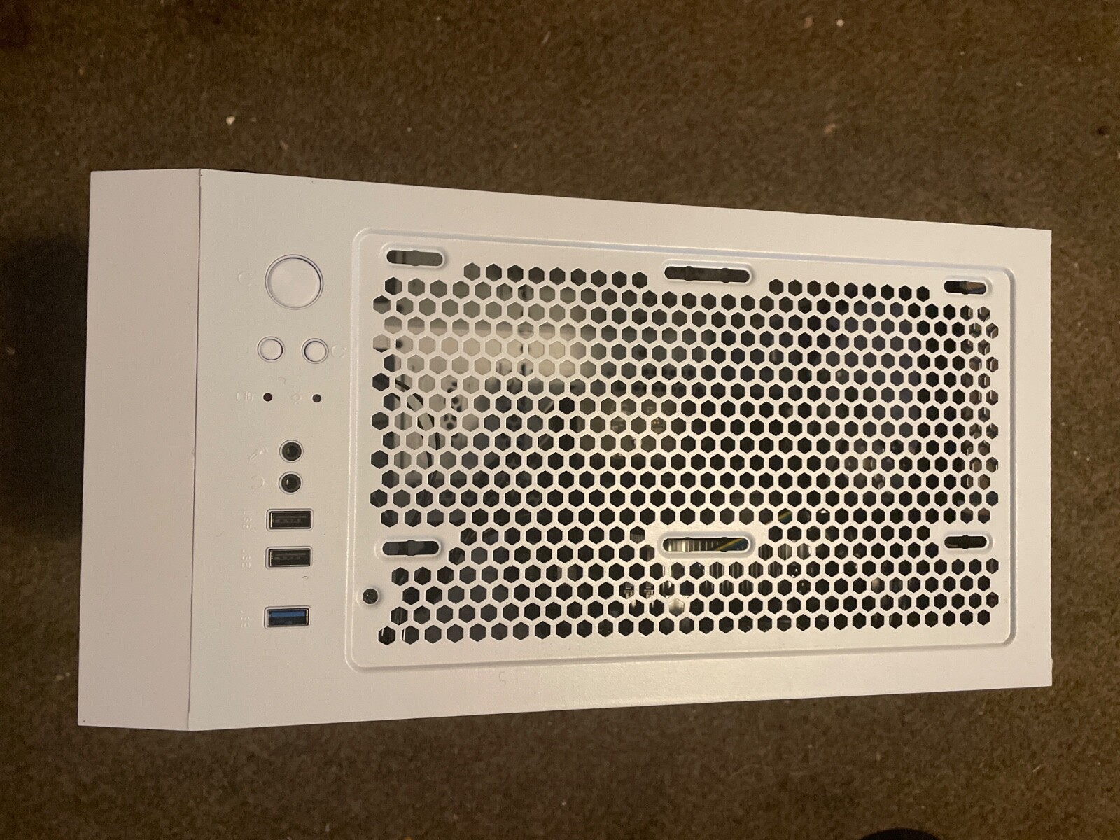 gaming pc desktop flurry white