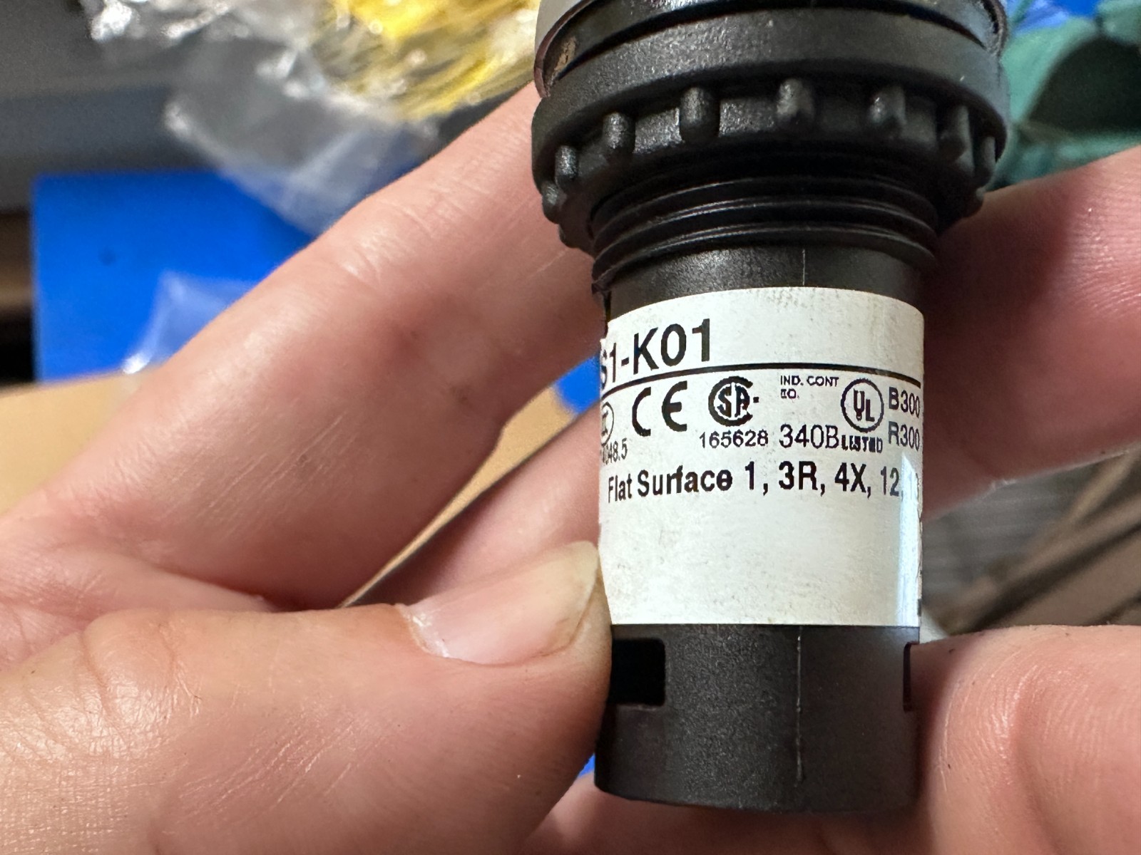 Eaton C22-WS-MS1-K01 Compact Pushbutton Selector Switch (Lot of 2)