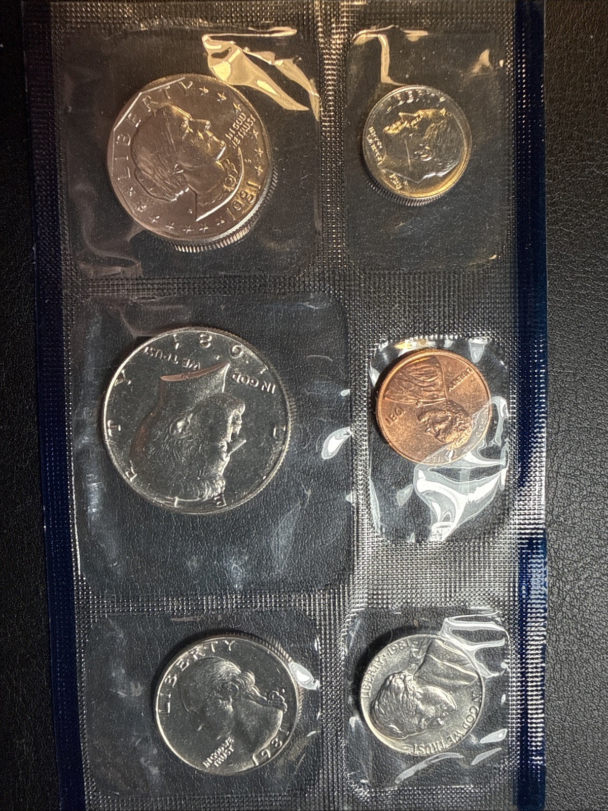 1981 Uncirculated P Coin Set US mint Original Packaging MS3