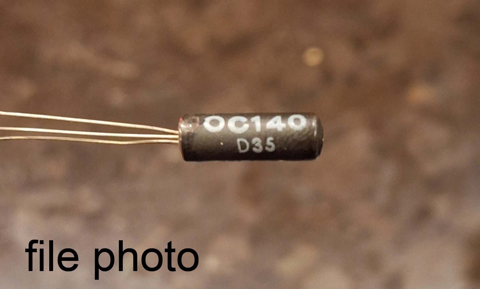 NOS DCA TESTED Mullard OC140 CV7112 Germanium NPN TRANSISTOR FUZZ FACE hFE=108