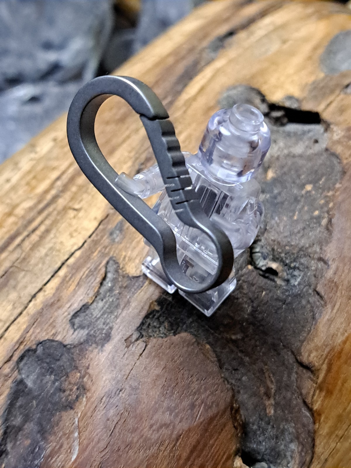 Pro Mini Series Titanium Carabiner
