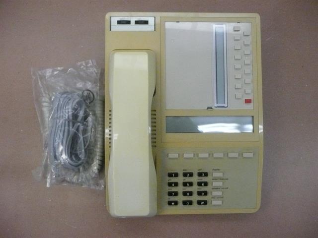 B-Stock Mitel Superset 4  9174-000-025 White 13 Button Electronic Telephone with