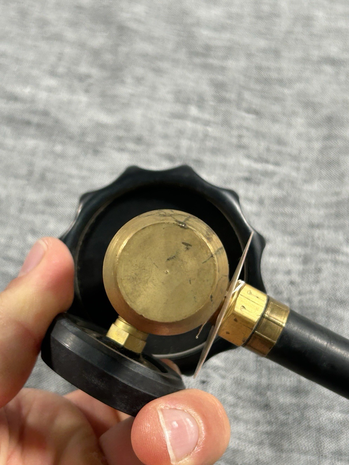 West Winds Compressed Gas Regulator for Helium Balloon Inflatable Adapter