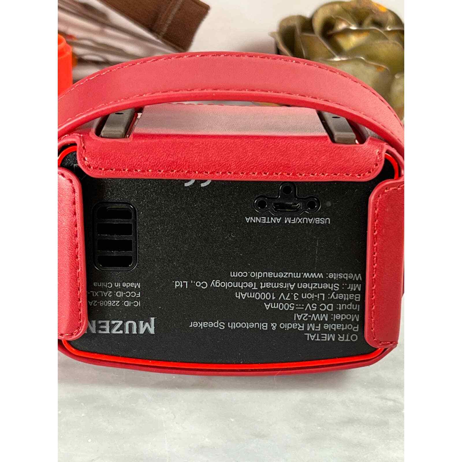 Muzen Bluetooth Speaker & Radio