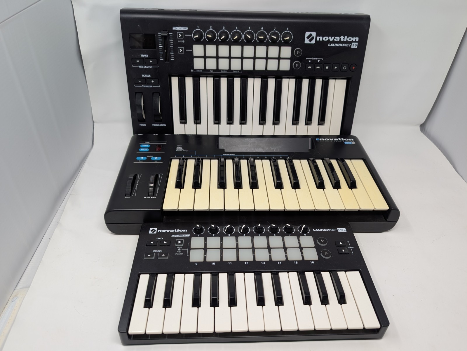 Lot of Novation MIDI Keyboards: LaunchKey Mini, LaunchKey 25, and mm10