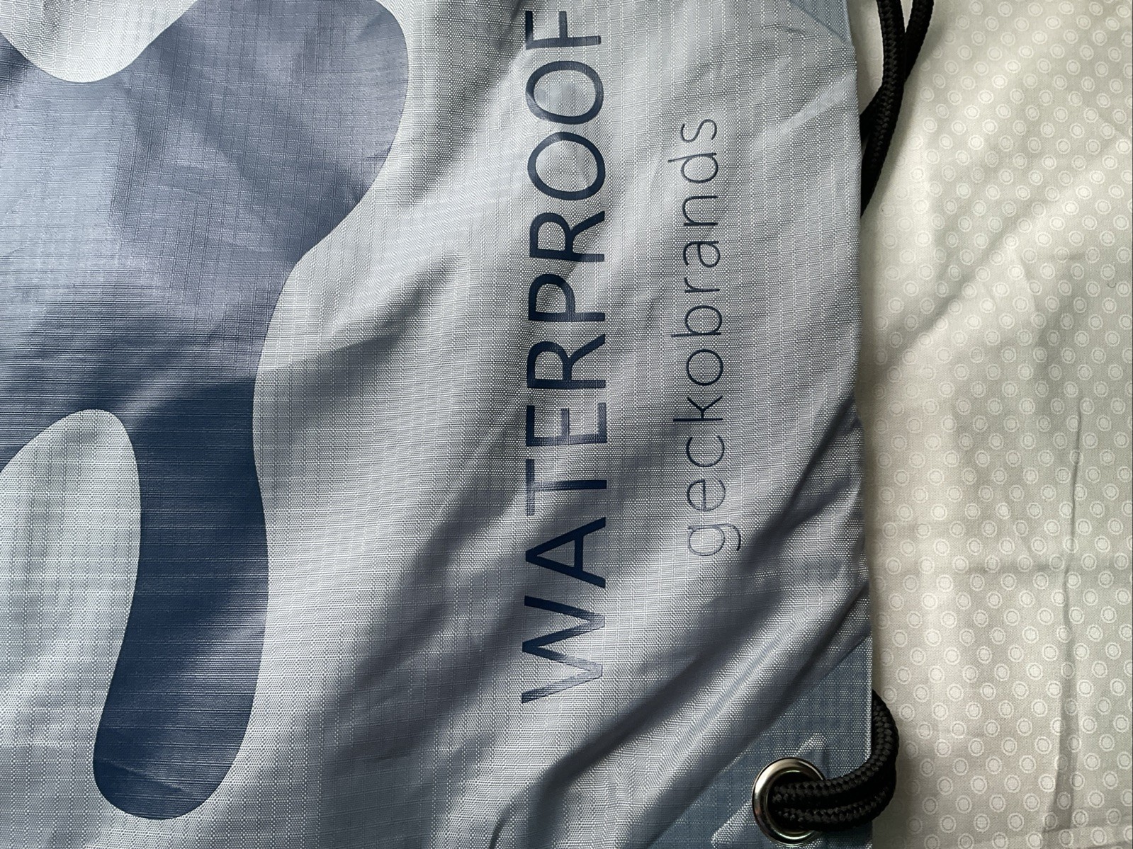 Geckobrands Waterproof Drawstring Backpack