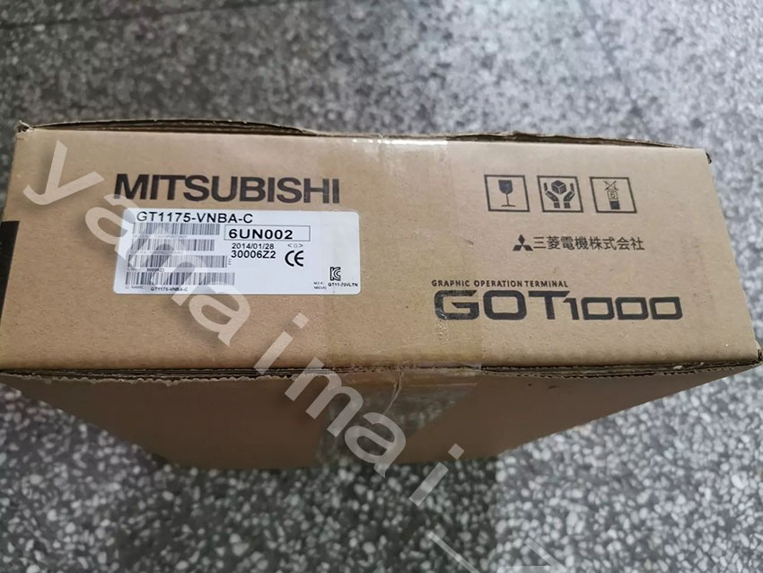 New MITSUBISHI GT1175-VNBA-C GT1175-VNBAC HMI Touch Screen GT1175VNBAC Fast Ship