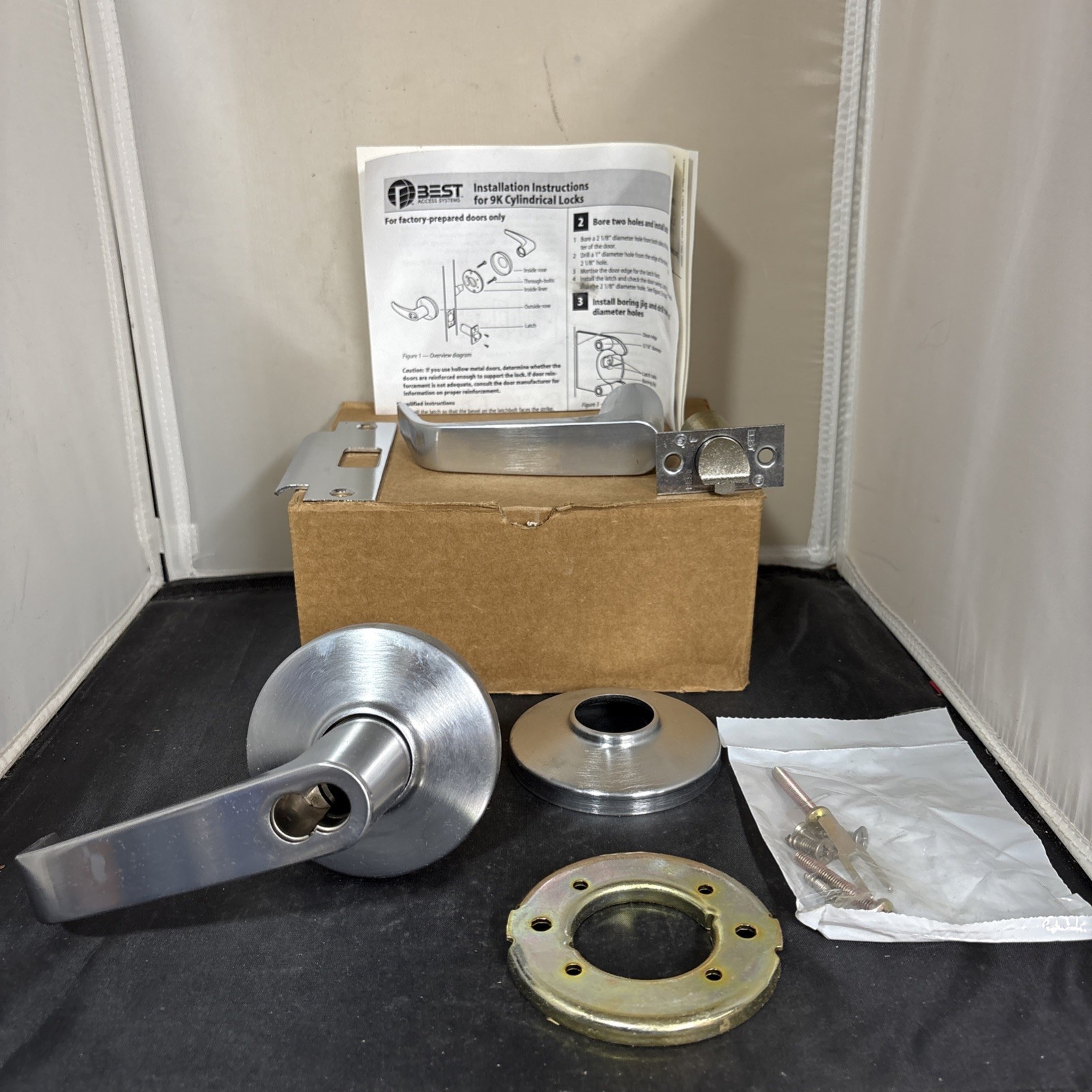 Stanley Best Access Systems 937D15D-S3-626 Passage Varsity K9 Lever handle