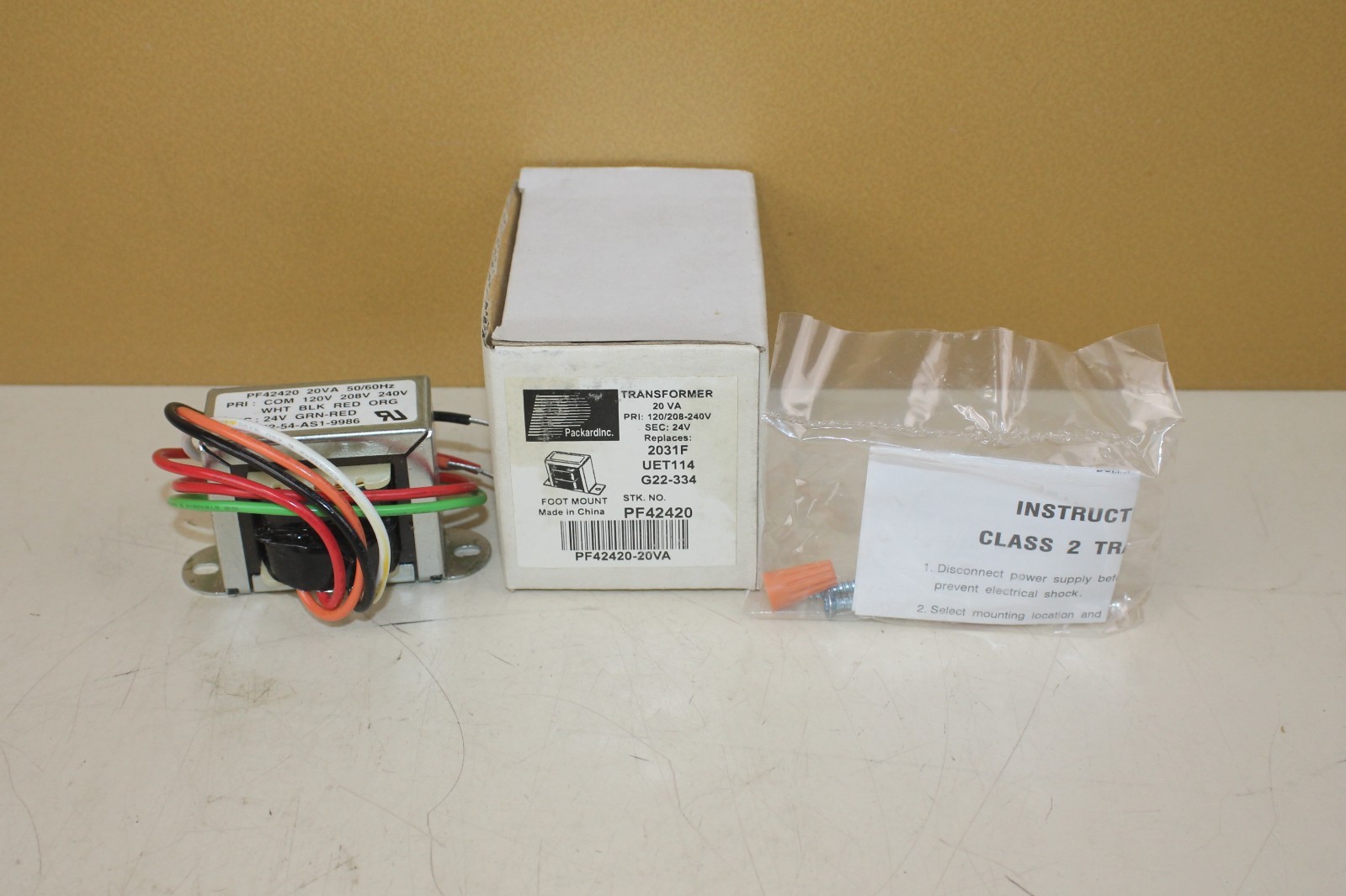 Packard Foot Mount Transformer PF4240 20VA 120/208-240V NEW