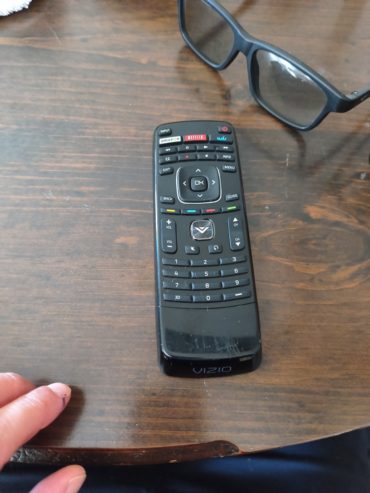 OEM Vizio Remote & 2 Pairs Passive 3D Glasses - For E3D420VX