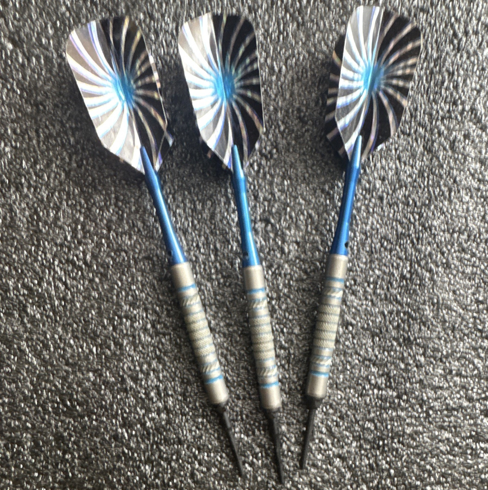 Set of 3 Steel Tip Darts, Blue Shafts, Black/Silver/Blue Swirl Flights