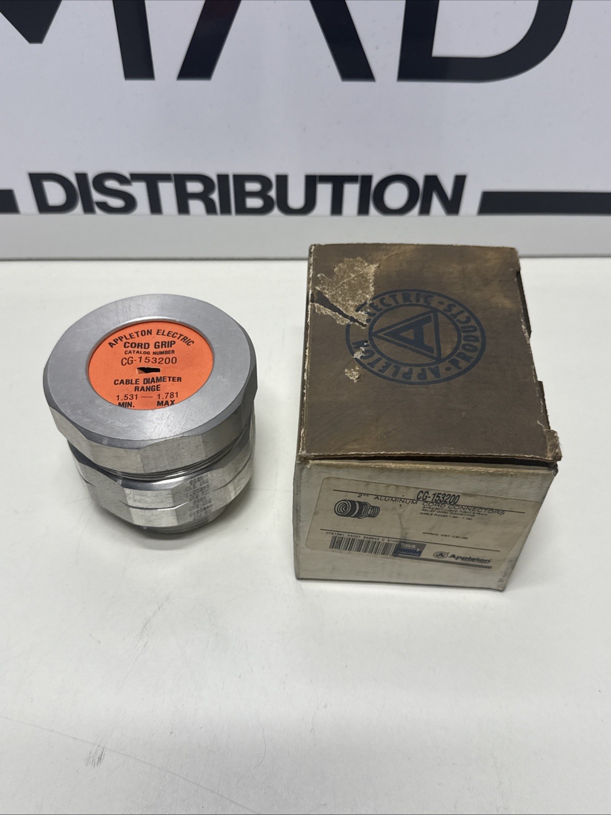 NEW IN BOX APPLETON 2" ALUMINUM CORD CONECTOR CG153200