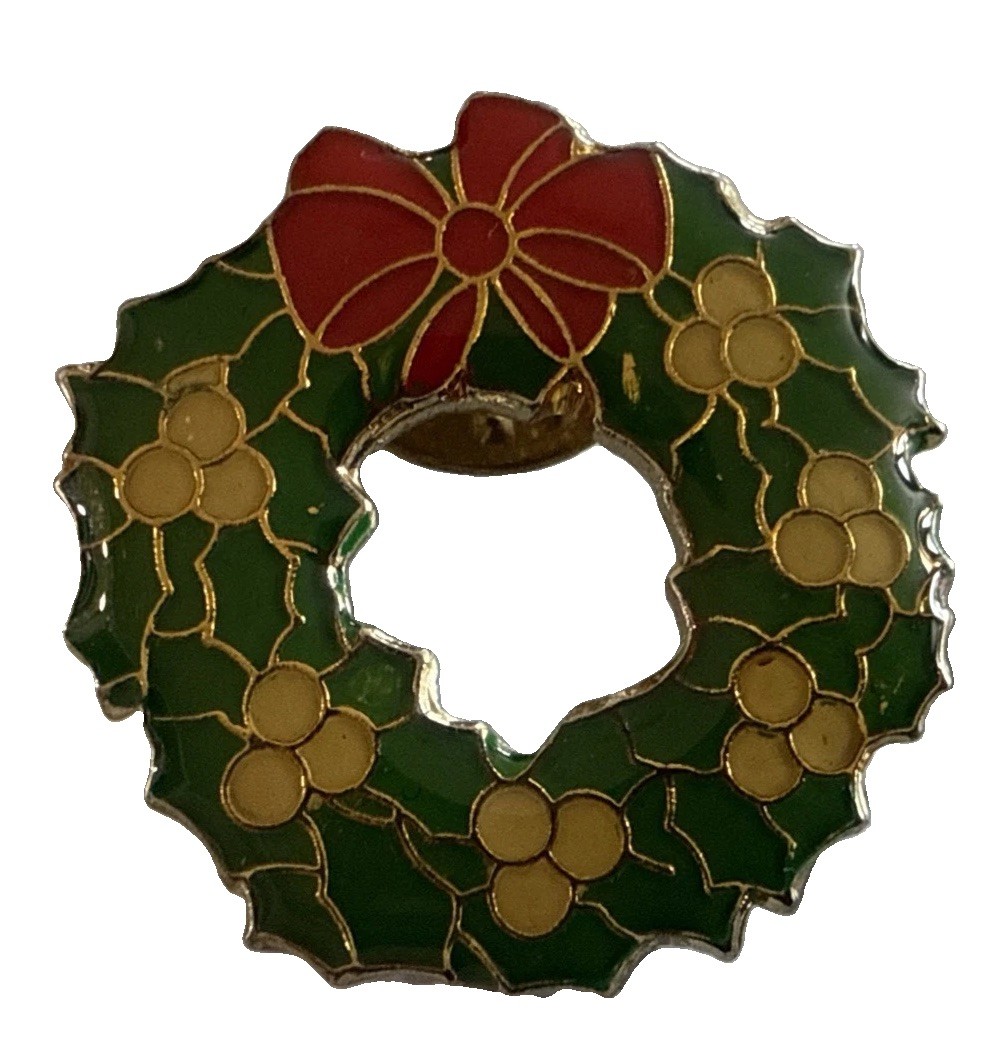 Christmas Wreath Pin Buttton
