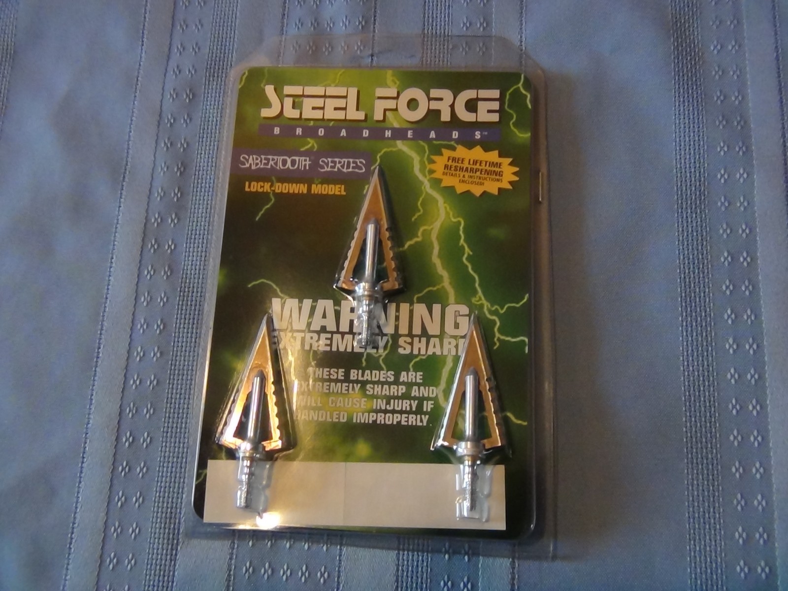 Steel Force Sabortooth Broadheads Standard Or Lock Down New In Packages
