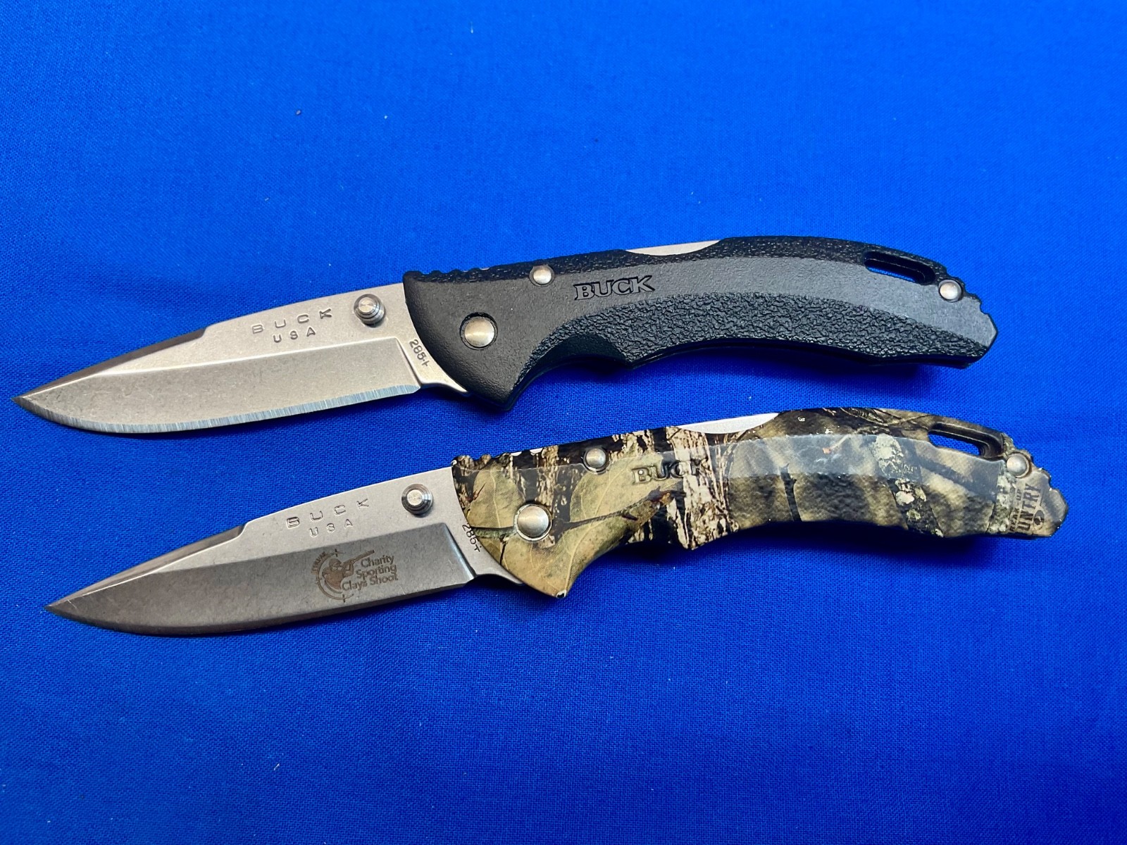 Buck Bantam 285 Folding Pocket Knife Lot of 2 Knives  Camo and Black