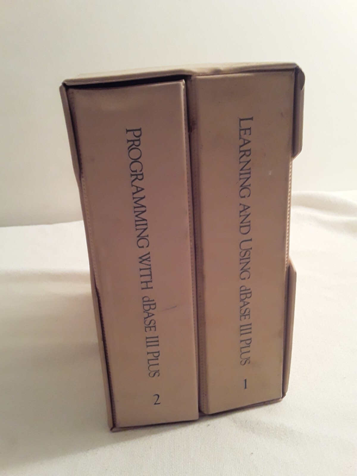 Vtg 1986 Ashton-Tate Learning & Using dBase III Plus IBM DOS Software Manuals