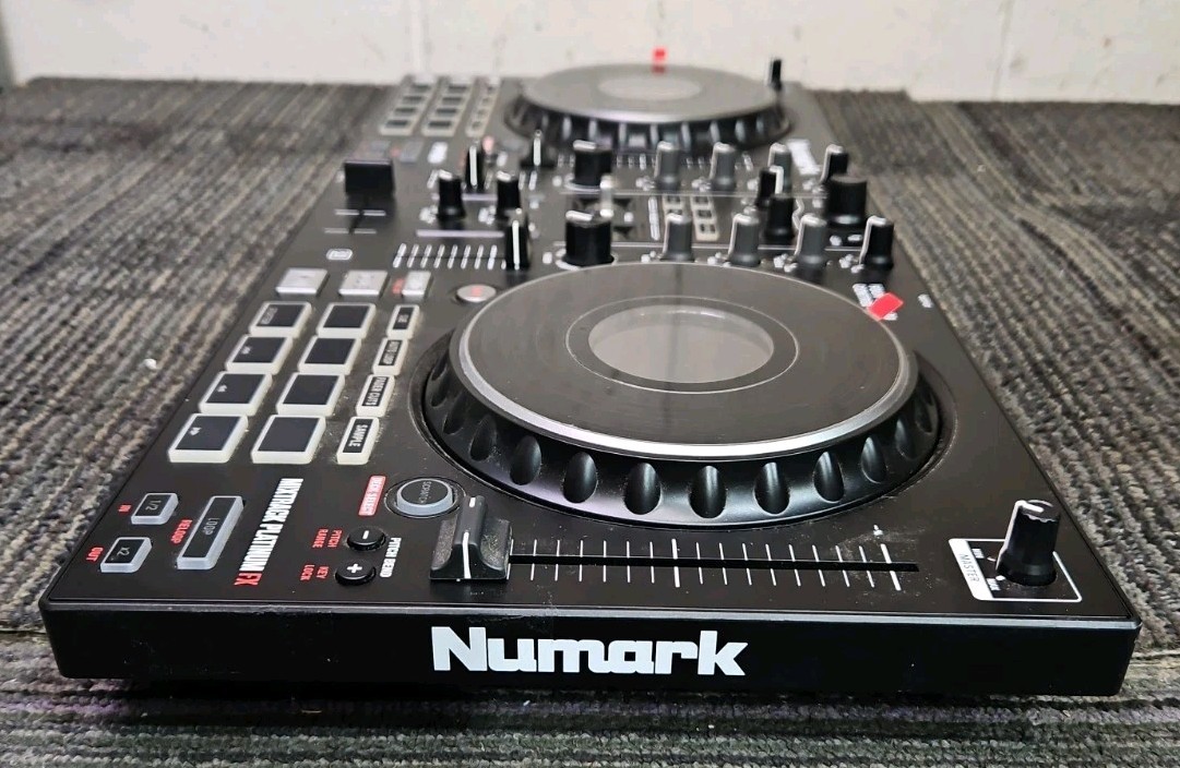 Numark Mixtrack Platinum FX Four Deck DJ Controller