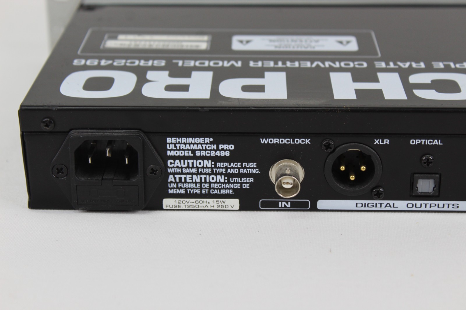 Behringer UltraMatch Pro 24-Bit/96 KHZ A/D-D/A & Sample Rate Converter SRC2496