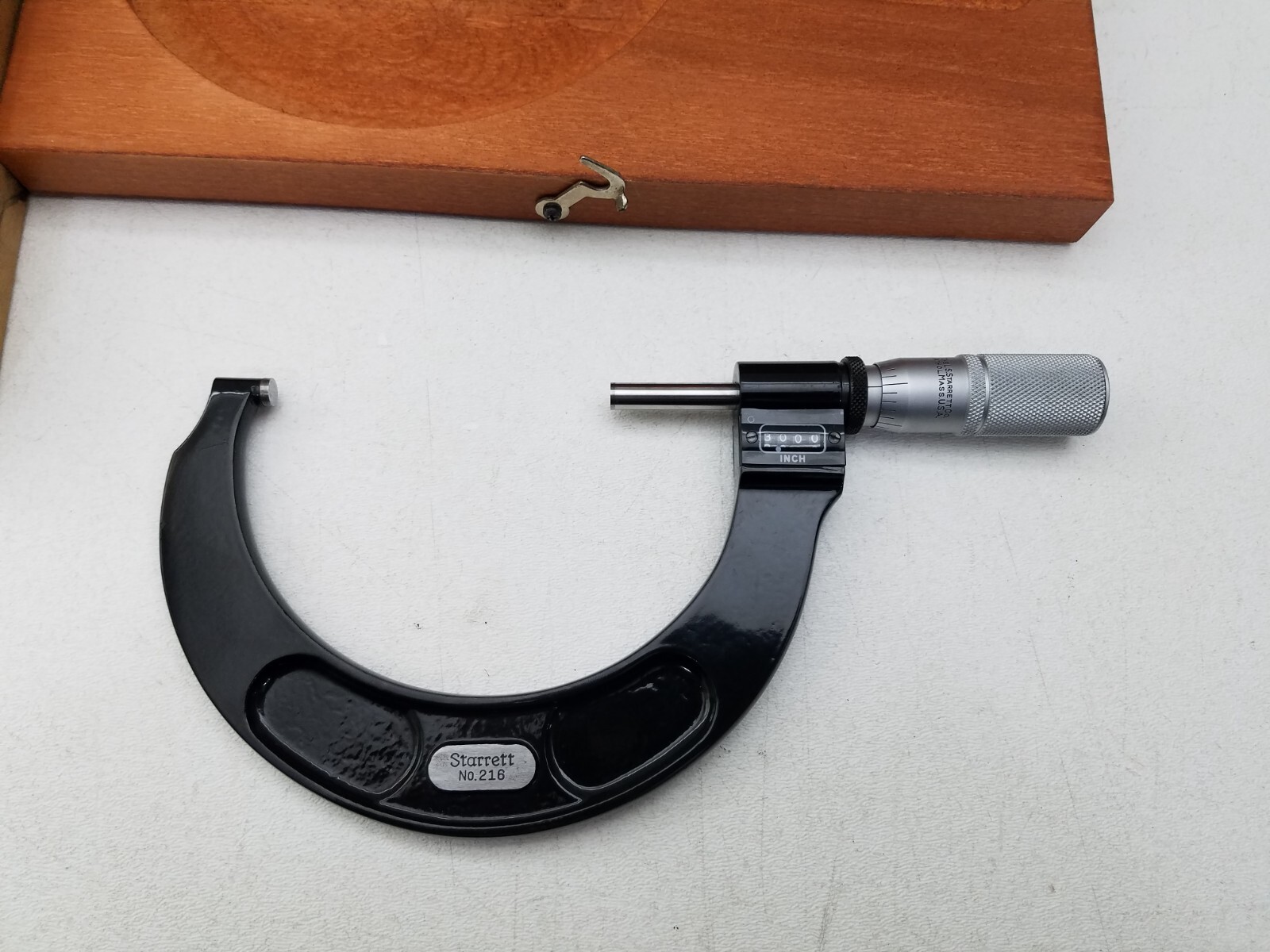 Starrett No. 216 digital micrometer 3-4 inch