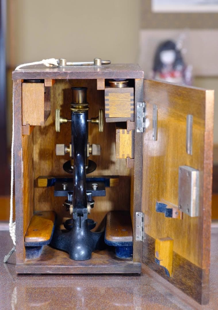 microscope antique vintage collectible Olympus' Mizuho microscope